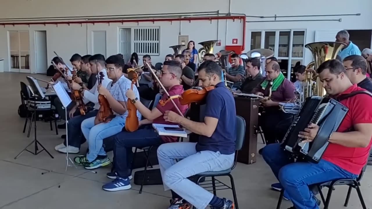 TOCATA NO HANGAR DO ÁGUIA