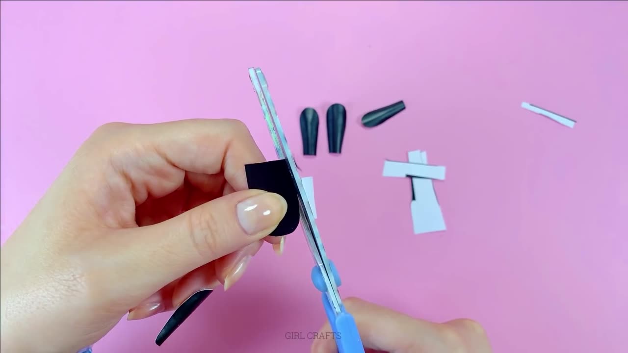 DIY - HOW TO MAKE FAKE NAILS WITH BLACK TAPE at HOME - NO NAIL GLUE!