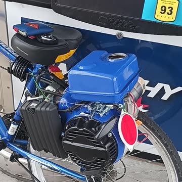 MOTORIZED BICYCLE GAS FILL UP PREDATOR 79CC BILT HARD