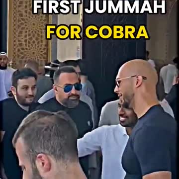 Andrew Tate on his first ever jummah prayer