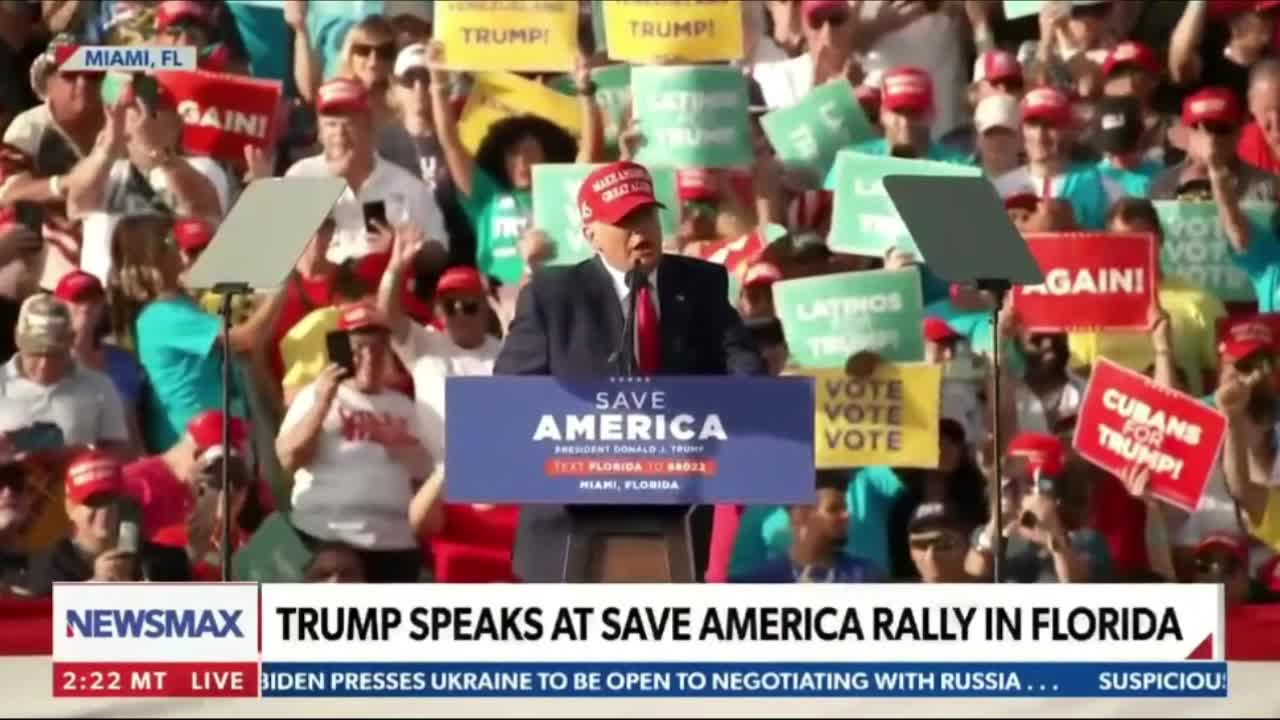 Crowd Goes Wild in Miami When Trump Says Reelect Ron DeSantis