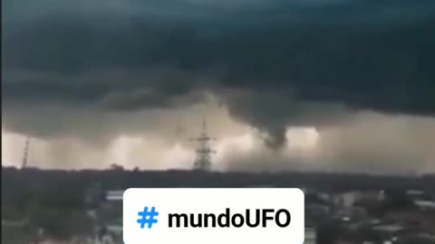 O que será isso? 😱😱😱