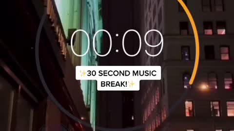 30 second music break ?? #good4u #oliviarodrigo #fypツ #foryoupage #PrimeDayShowPJParty