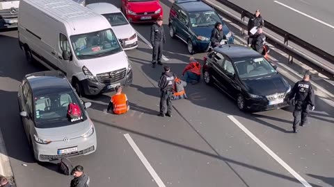 Climate extremists block major streets in Berlin.