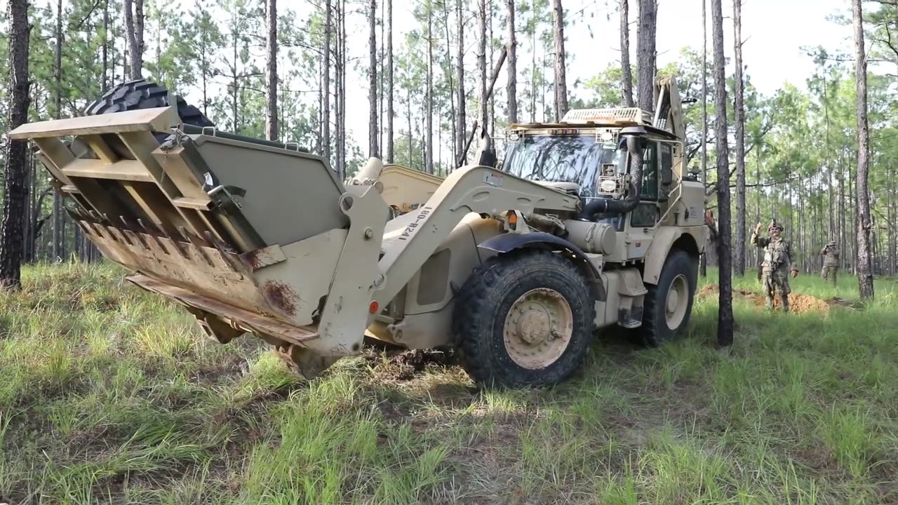 Army National Guard Soldiers Fortify Fighting Positions