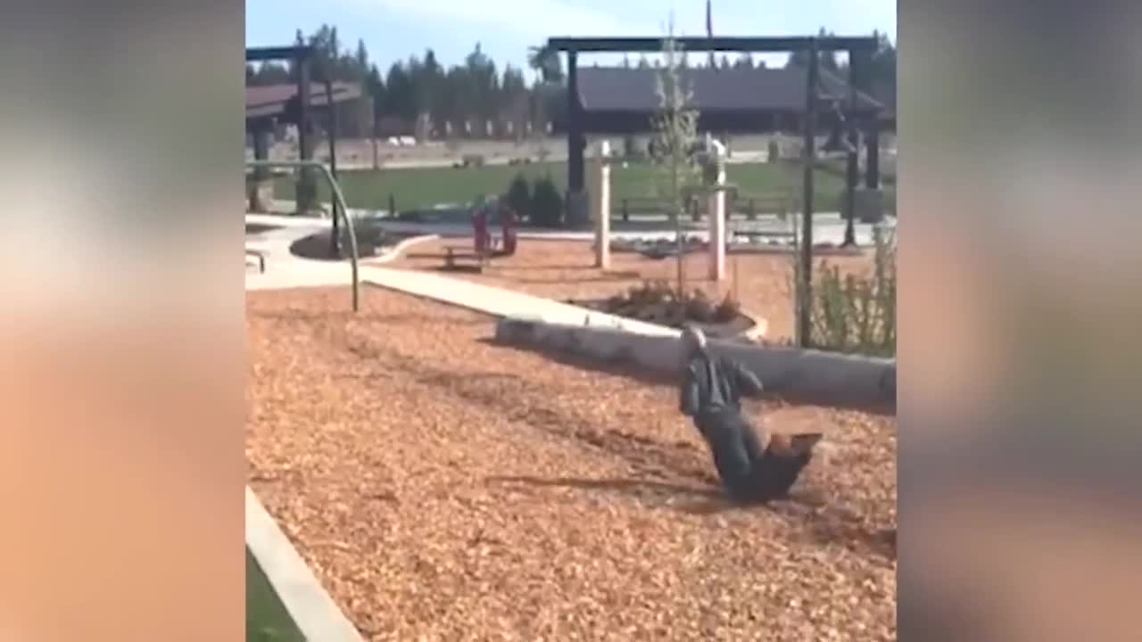 TRY NOT TO LAUGH 😂 challenge😁