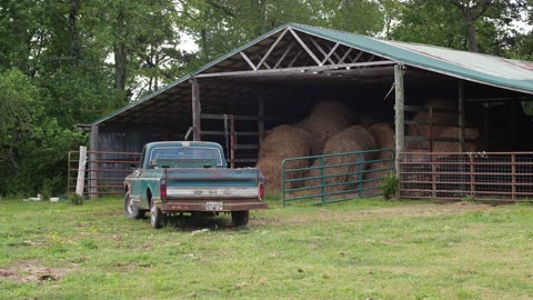 Last Farm in the USA (Official Video)