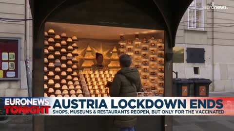 Austria Shops, museums & restaurants Reopen, But Only For The Vaccinated