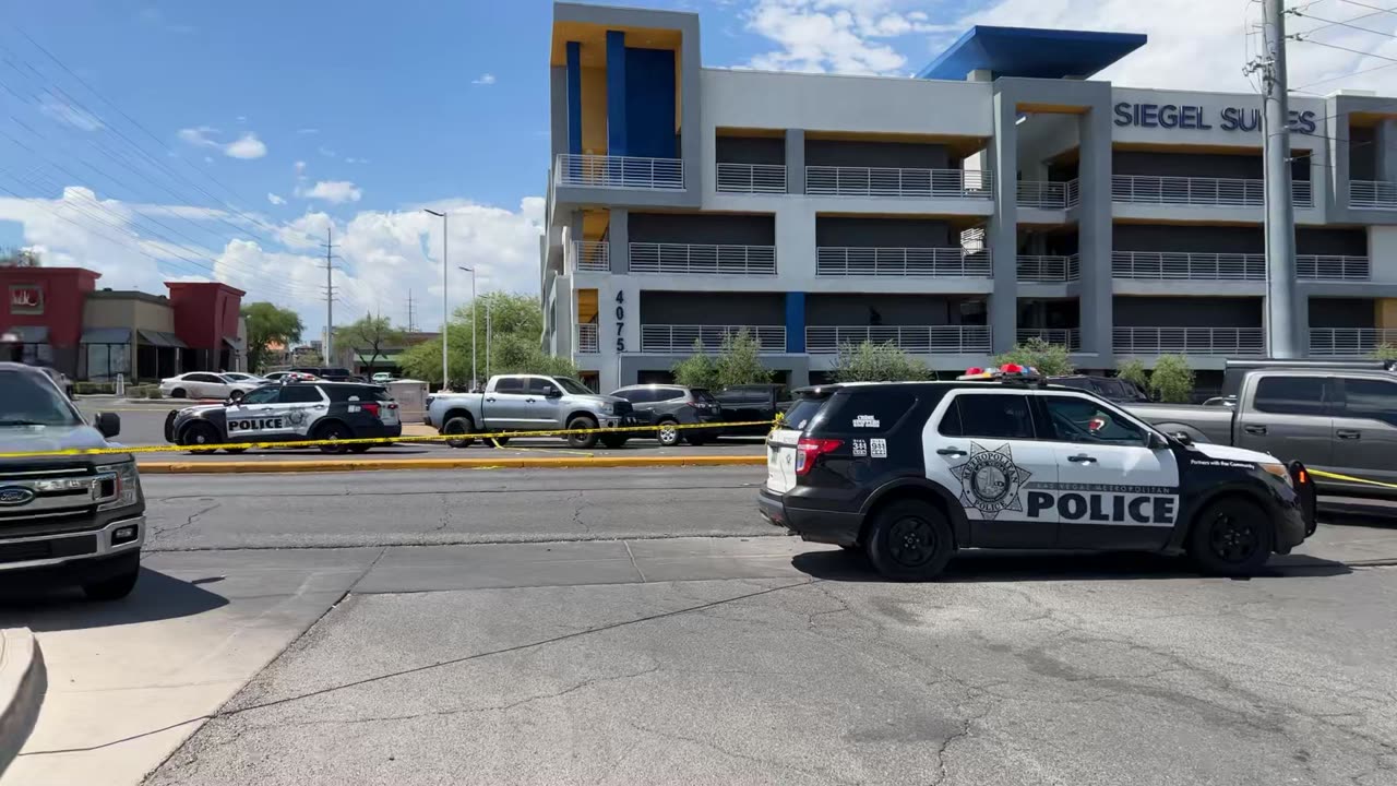 Suspect taken into custody after barricade near University Center Drive and Flamingo