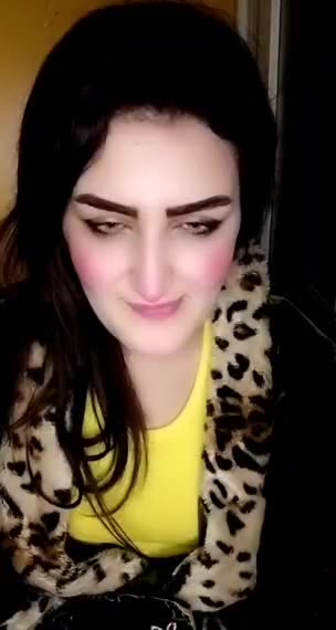 Live music show Arab Super Queen riya