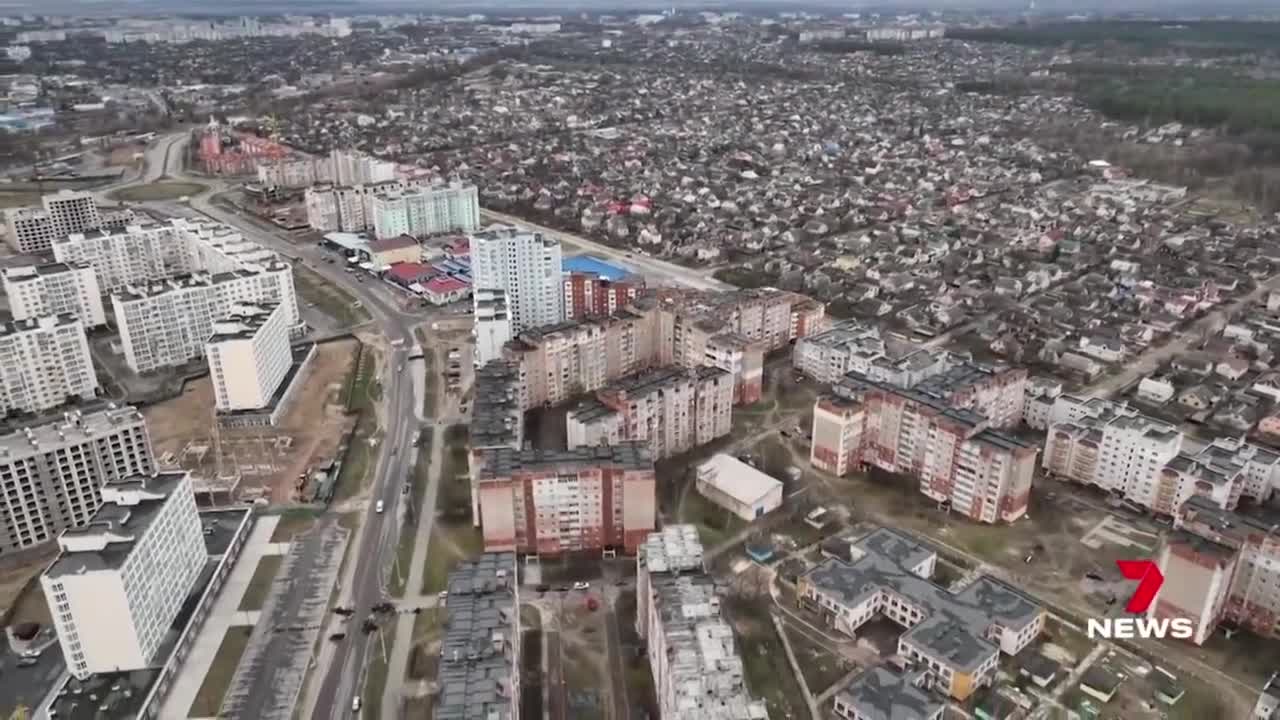 Ukraine war: Hundreds of troops surrender in Mariupol, Russia claims