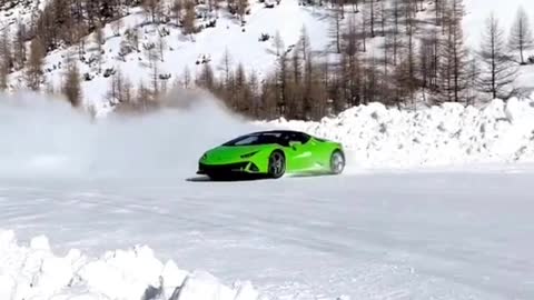 Lamborghini huracan # Don't imitate dangerous actions