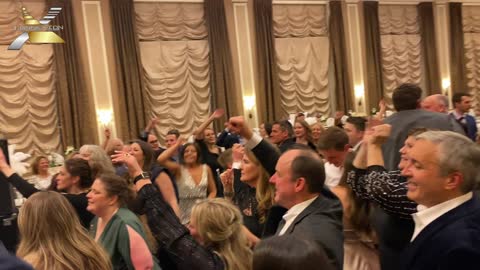 Best Chicago Wedding Band - Connexion Band - Jump Around