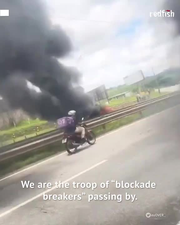 Supporters of Lula da Silva have been clearing blockades