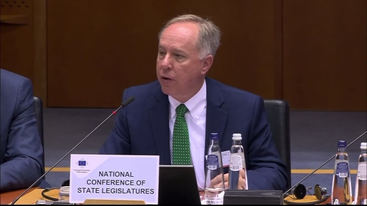 Robin Vos Strengthening Global Democracy