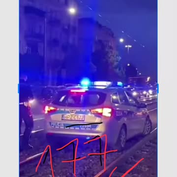 MiR : Police broke on rail track : registration number C177 and 177 shares 😀