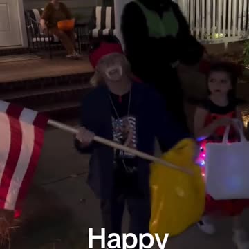 TRUMPOMANIA is sweeping the nation! Best Halloween costume EVER!