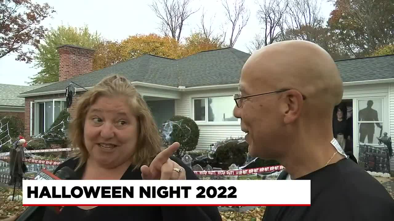 Springfield trick-or-treaters hit the streets for Halloween