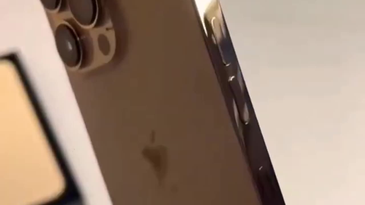 Iphone_14_pro_Max_Gold_unboxing_#shorts_#shortvideo_#iphone14promax_#shortsfeed