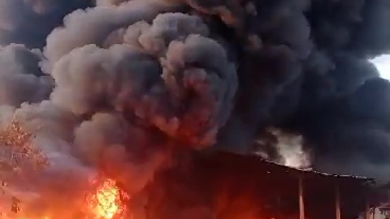 Incêndio cooperativa de reciclagem Cuiabá 2