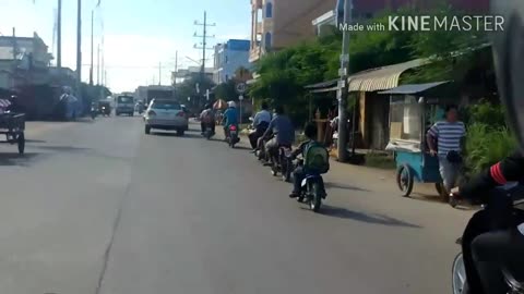 very cute small child fast ride bike race