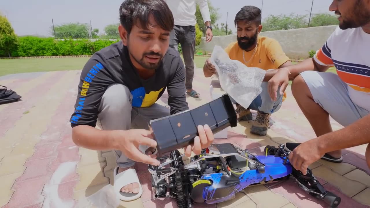 World's Most Powerful Rc Car - Petrol Engine 100km/h