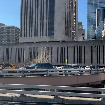 Holland Tunnel and Brooklyn Bridge are shut down in NYC by protestors