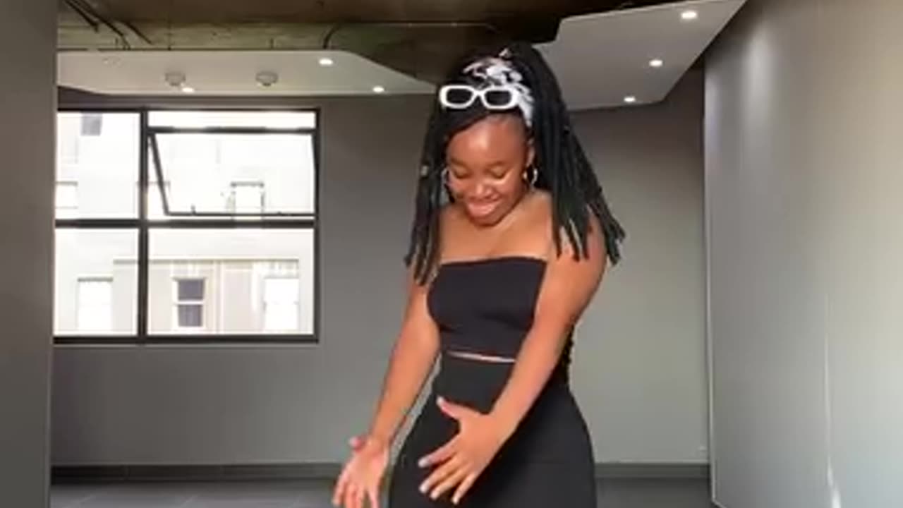 She got moves.