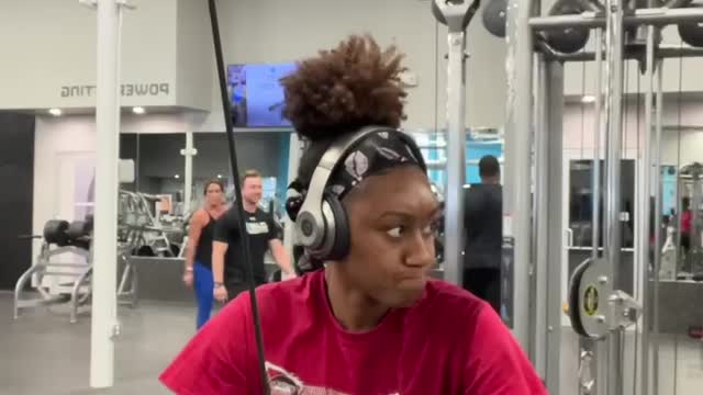 Come with me to the gym!