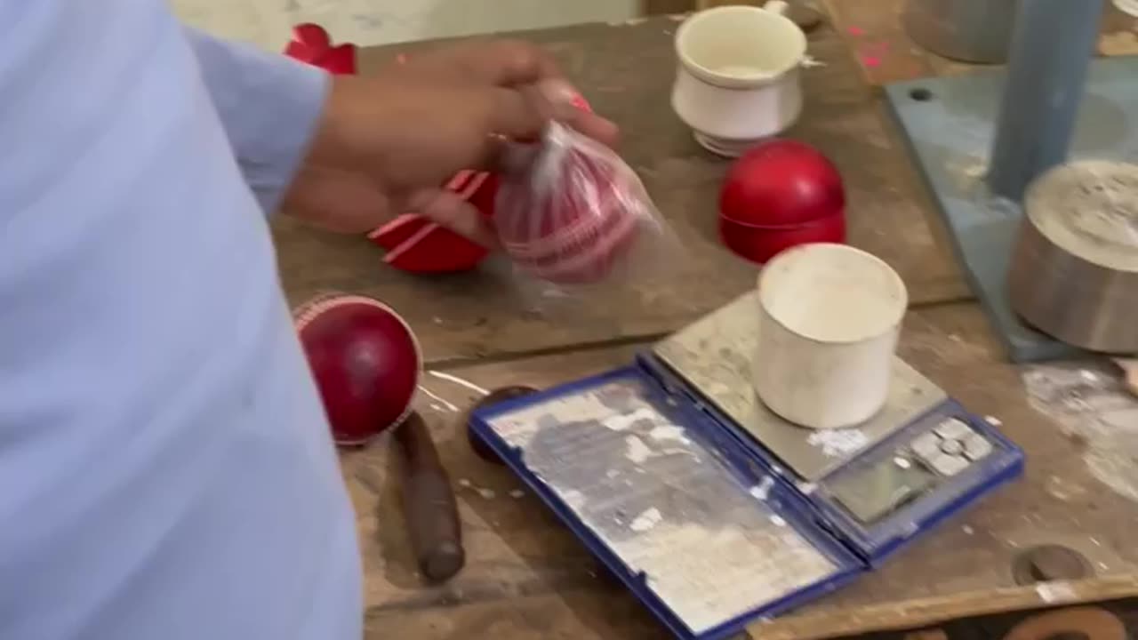 MAKING OF CRICKET BALL