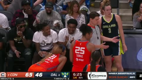 JA MORANT LAUGHS AT WNBA FIGHT! HE MADE EYE CONTACT & MOCKED THEM LOOL!