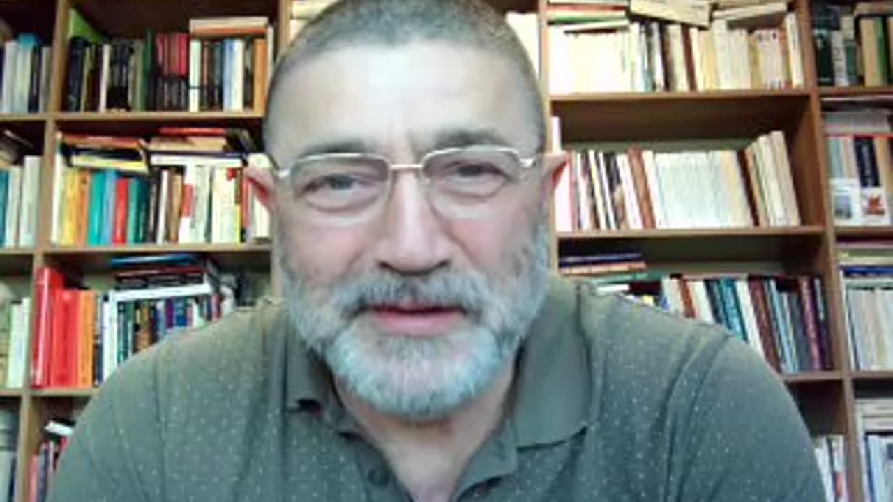 Cine și de ce îmi poartă sâmbetele