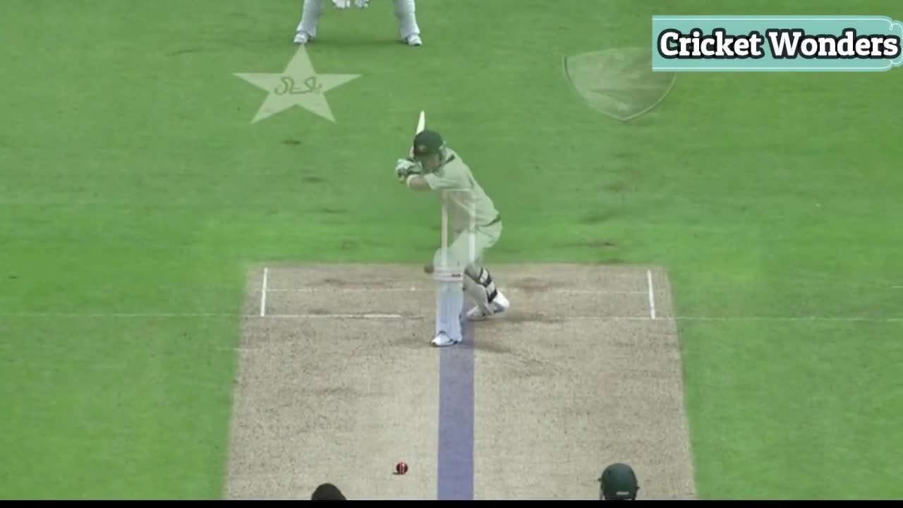 Muhammad Asif magical outswing bowling