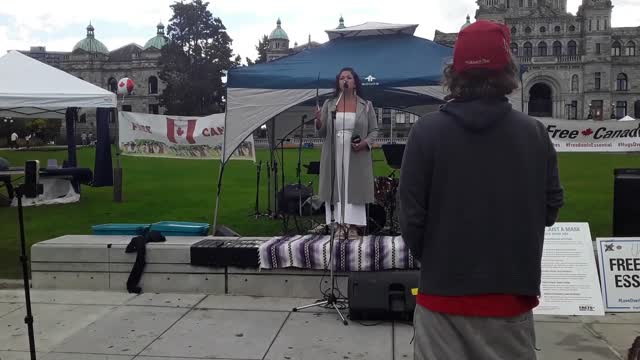 💎Serena Freedom Bear Speech💎Victoria Bc (October 22,2022)