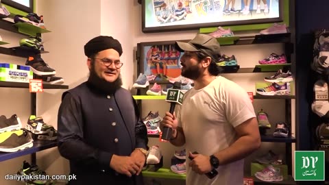 Yasir Shami aur Nasir Madni ki Skechers se jooto ki shopping