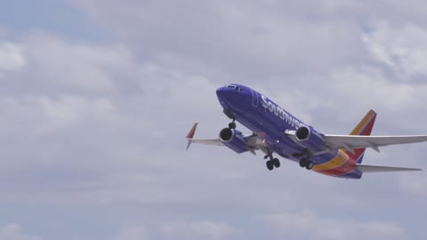 Southwest Airlines takes financial hit over holiday meltdown