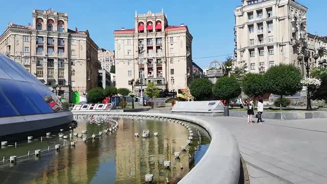 Life in Ukraine and Kiev | How people live in Ukraine | Summer 2021 on the Maidan in Kiev