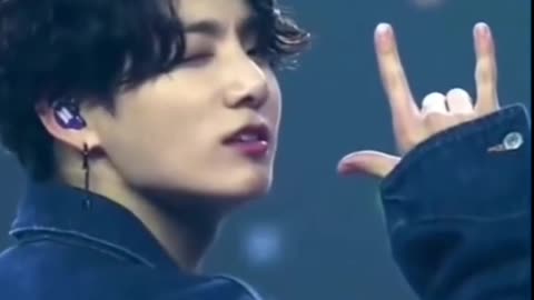 Kookie 💜💜💜🫰🫰 #BTSarmy