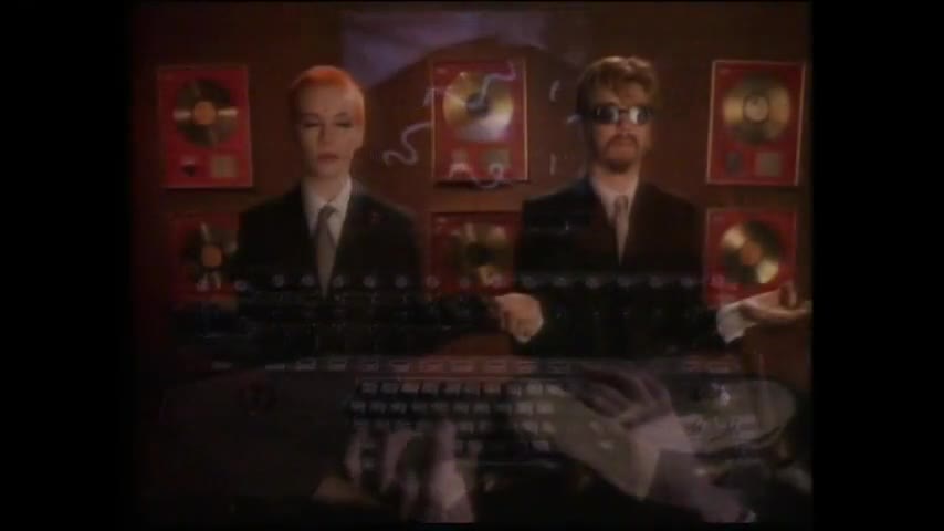 Eurythmics_Sweet_Dreams