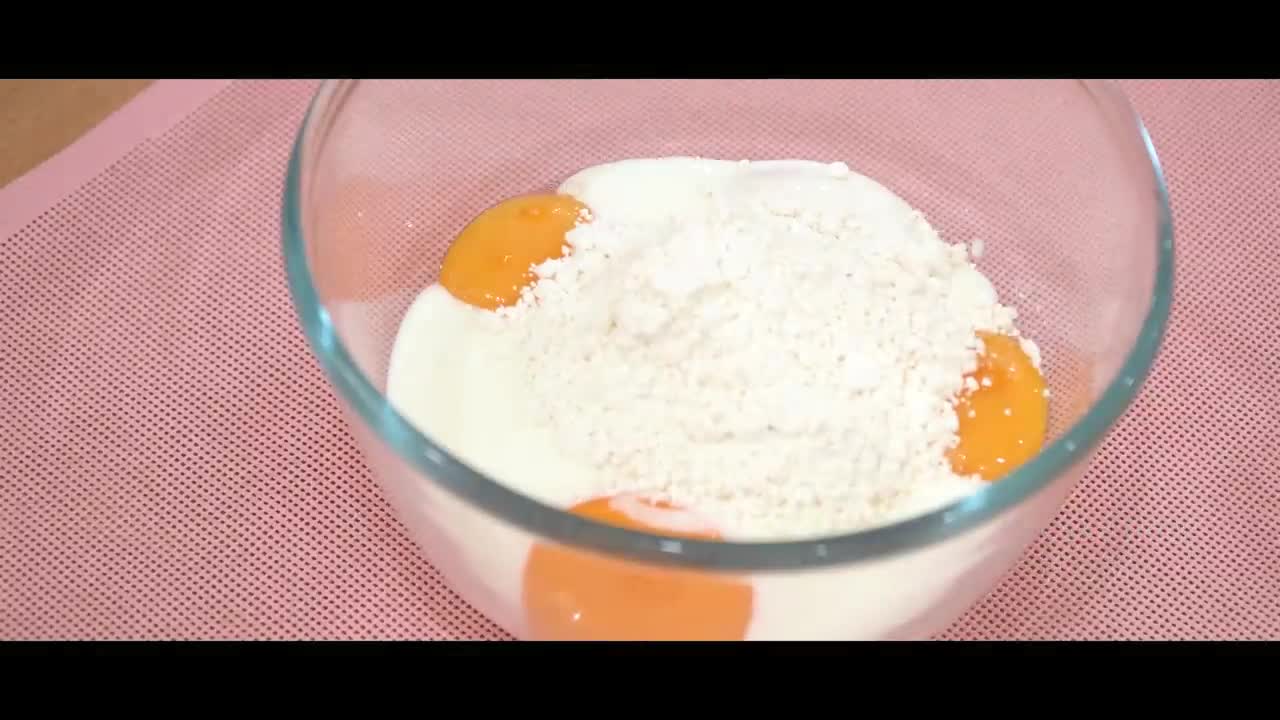 Fluffy Yogurt Cake
