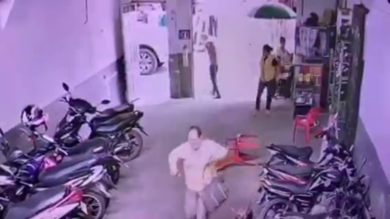 momento exacto en el que dos hombres murieron en Lebrija