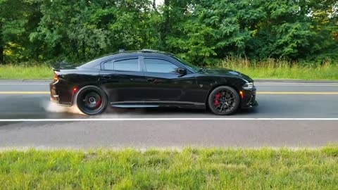 2016 Dodge Charger Srt Hellcat Monster Burnout 4K