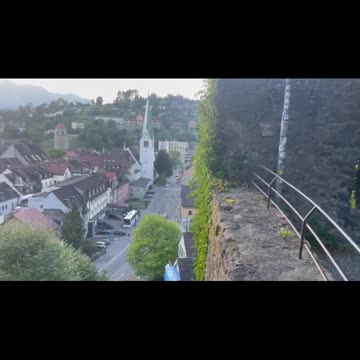 Freedom Cash Geocaching Paper Wallet - Cozy Castle