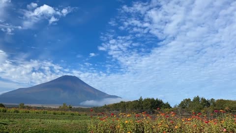 #MountFuji#IconicPeak#JapanTravel#FujiViews#NatureBeauty#FujiAdventure#VolcanicLandscapes#Scenic