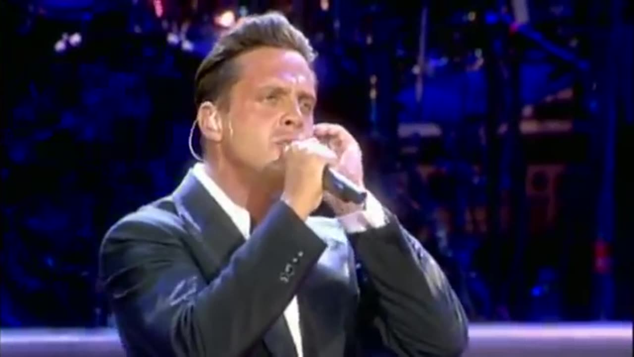 Luis Miguel - Medley Segundo Romance (VIVO)