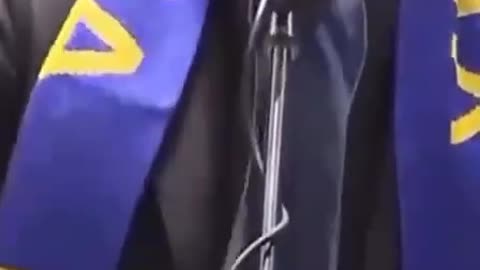 Trudeau yelling at the crowd about Ukraine