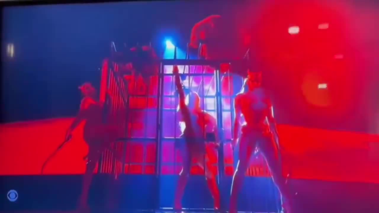 ΜΕΙΩΣΗ ΤΟΥ ΠΛΗΘΥΣΜΟΥ ΜΕ ΦΟΝΤΟ ...ΤΟ ΟΥΡΑΝΙΟ ΤΟΞΟ;