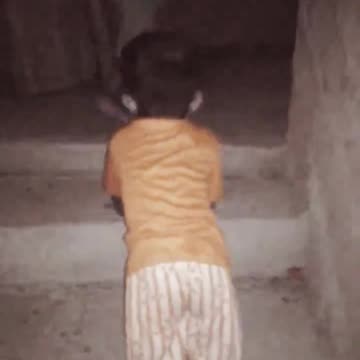 Bro & Sis Climbing Stair together 👪😍🙌