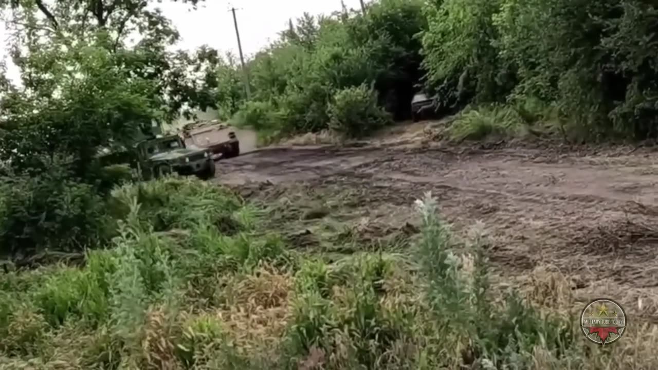 British armored Husky TSV and Mastiff PPV captured by Pacific Fleet in Novodonetsky