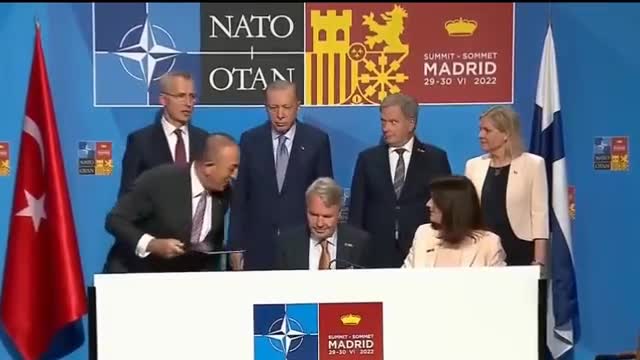 Turkey agrees to support Finland and Sweden’s NATO membership bids